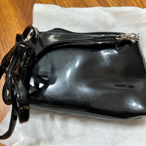 Black Patent Leather Beijo Wallet - Picture 4 of 5